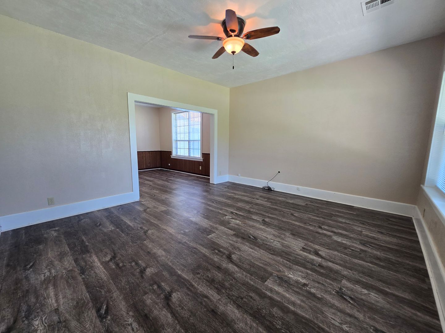 Asher House: 400 South Cash