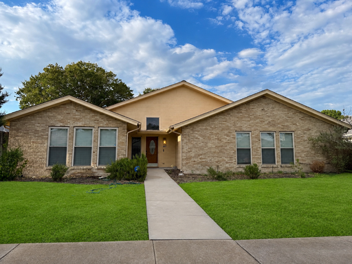 Richardson Beauty – photo 1