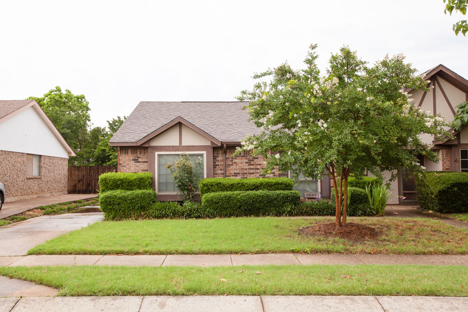 Euless House: 2902 Post Oak Dr
