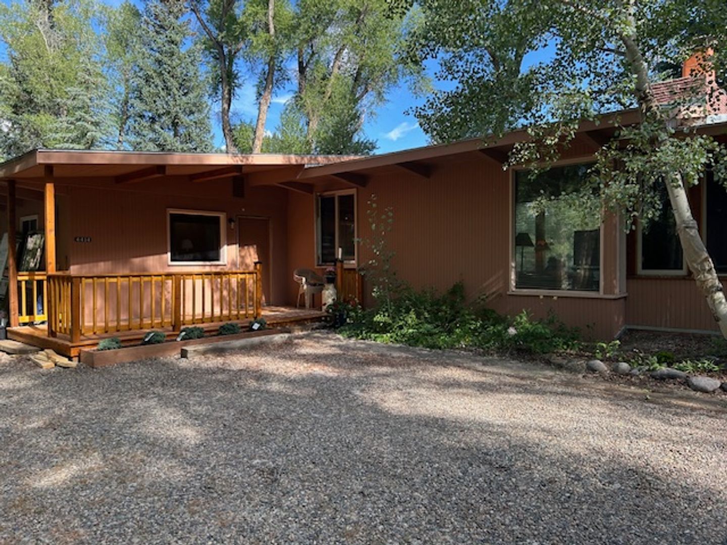 3 Bedroom home on the river