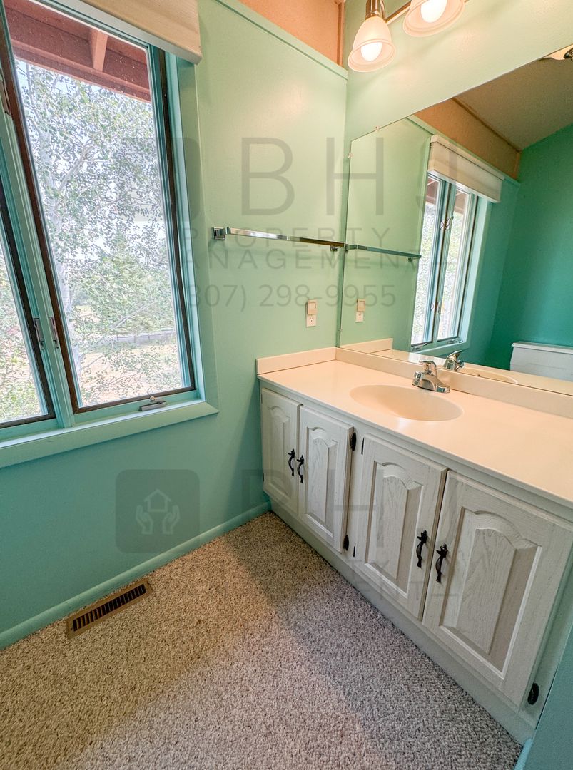 21 Mills Ln 8 of 12
