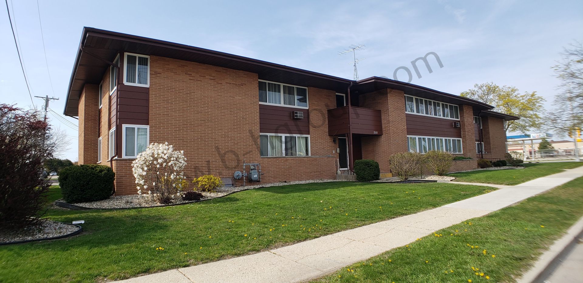 Sunnyside Apartments