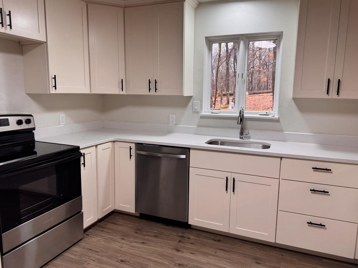 Saxonburg Apartment: 225 Monks Road