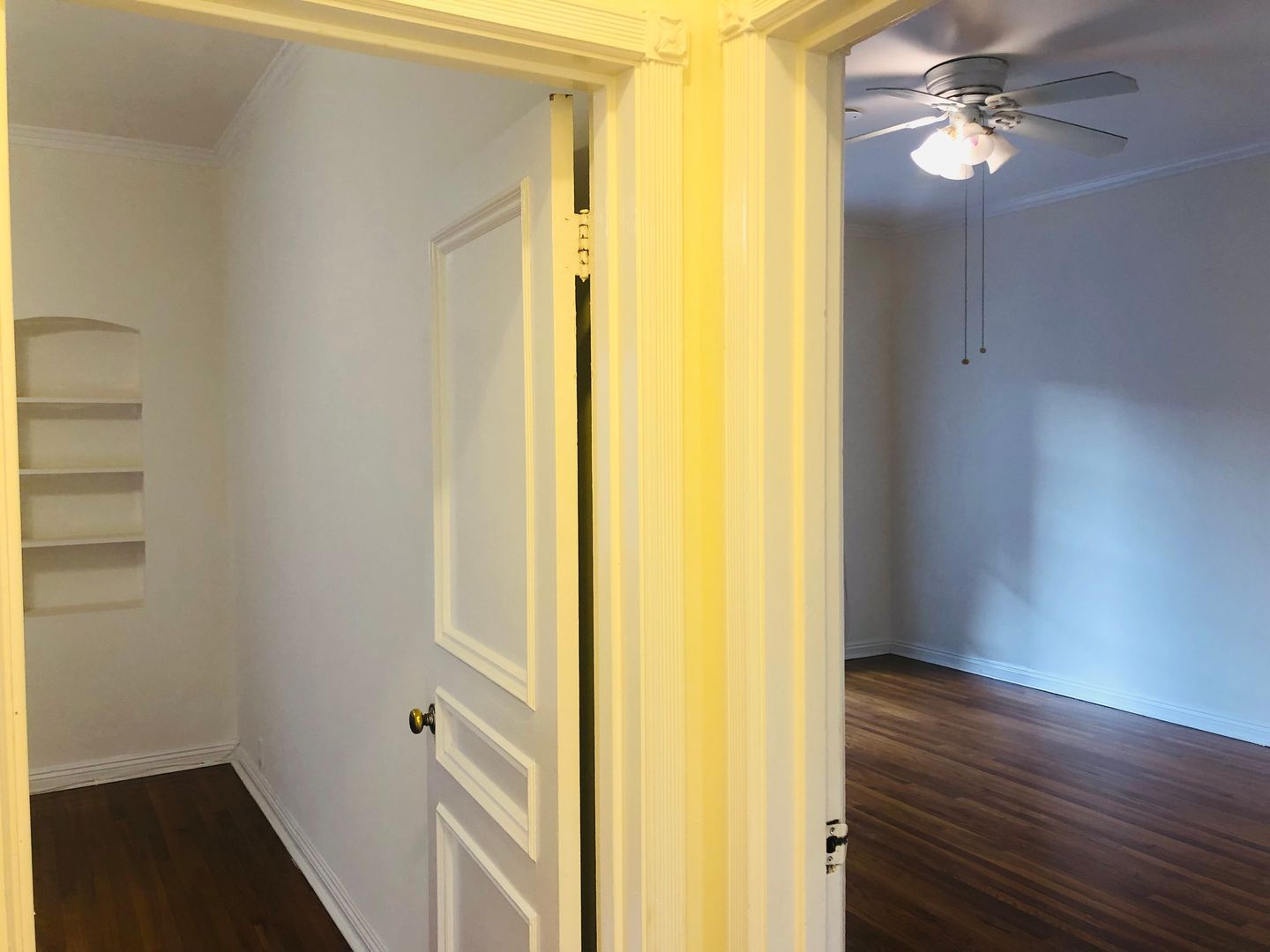 Los Angeles Apartment: 10800-10808 Lindbrook Dr.