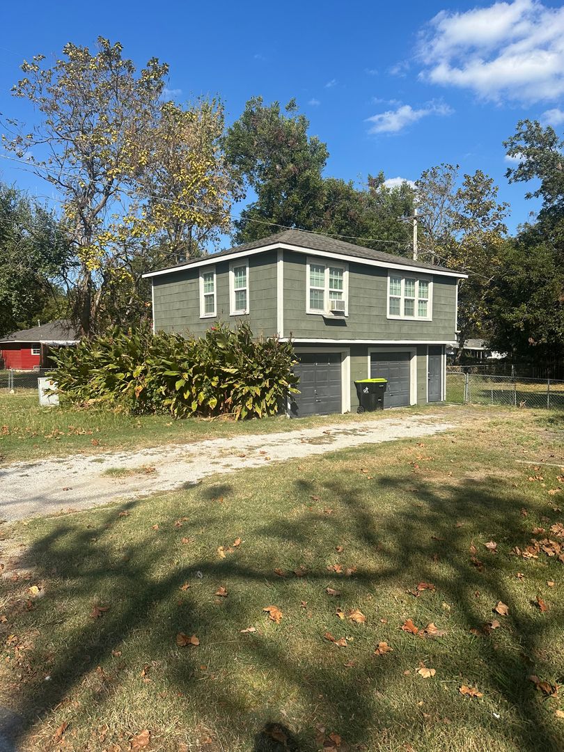 Ada House: 430 1/2 W. 3rd