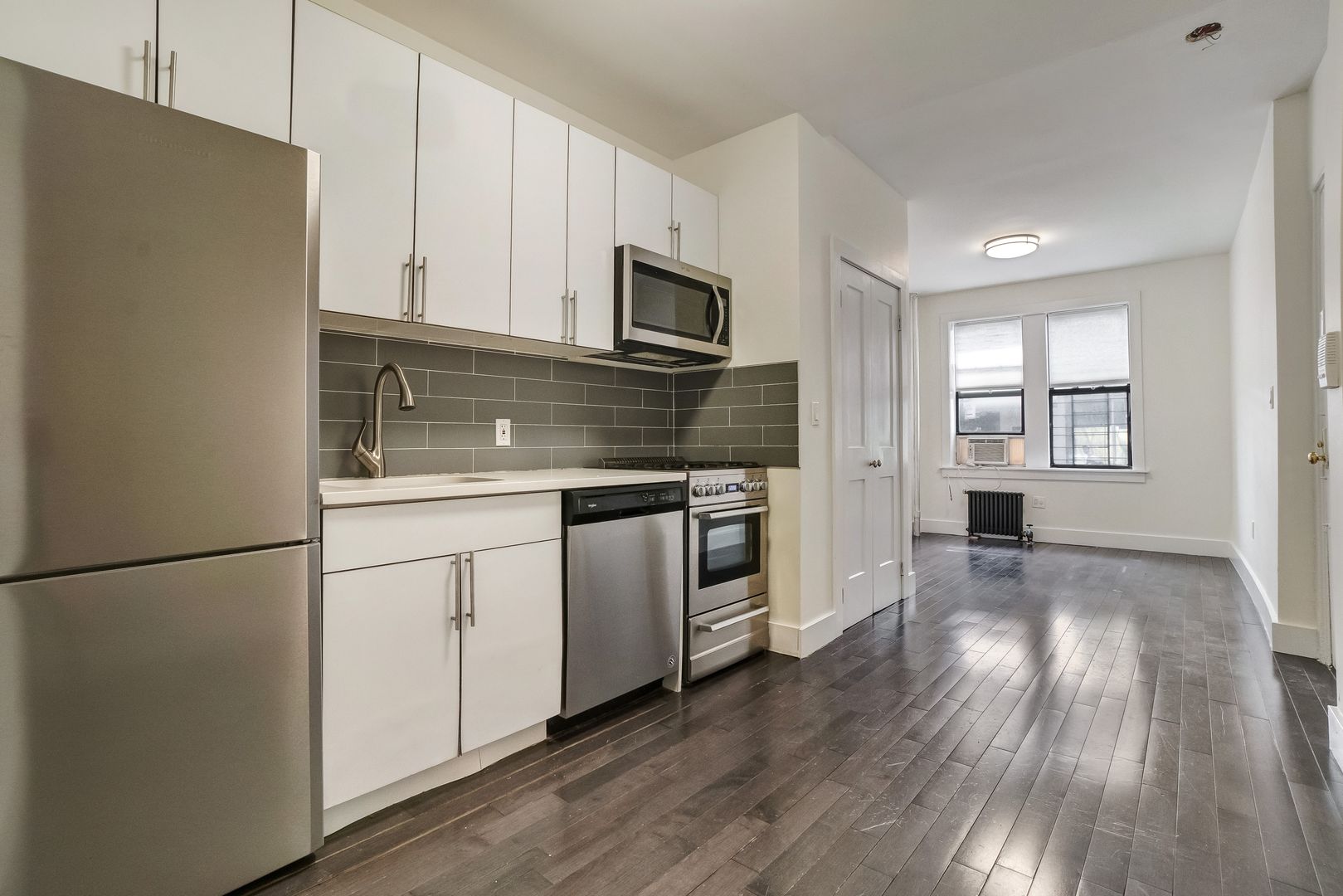 New York Apartment: 31 East 1st Street