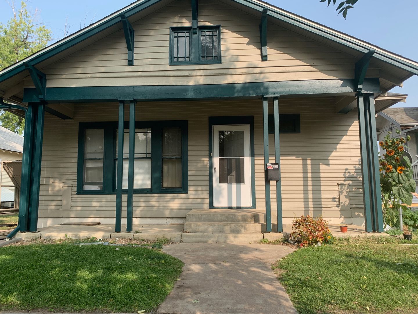Greeley Apartment: 2022 9th Ave