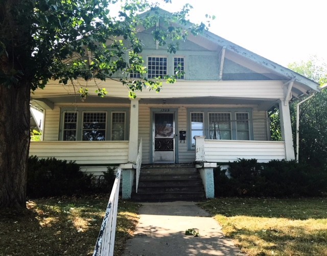 Greeley House: 1705 7th Ave