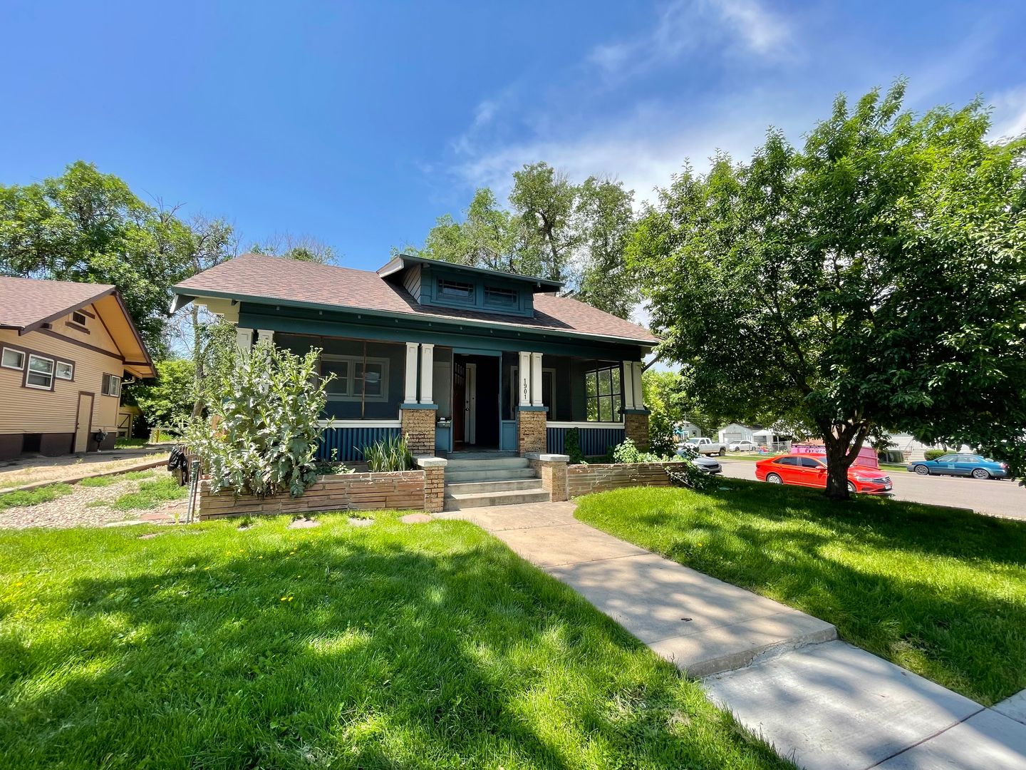 Greeley Apartment: 1901 11th Avenue