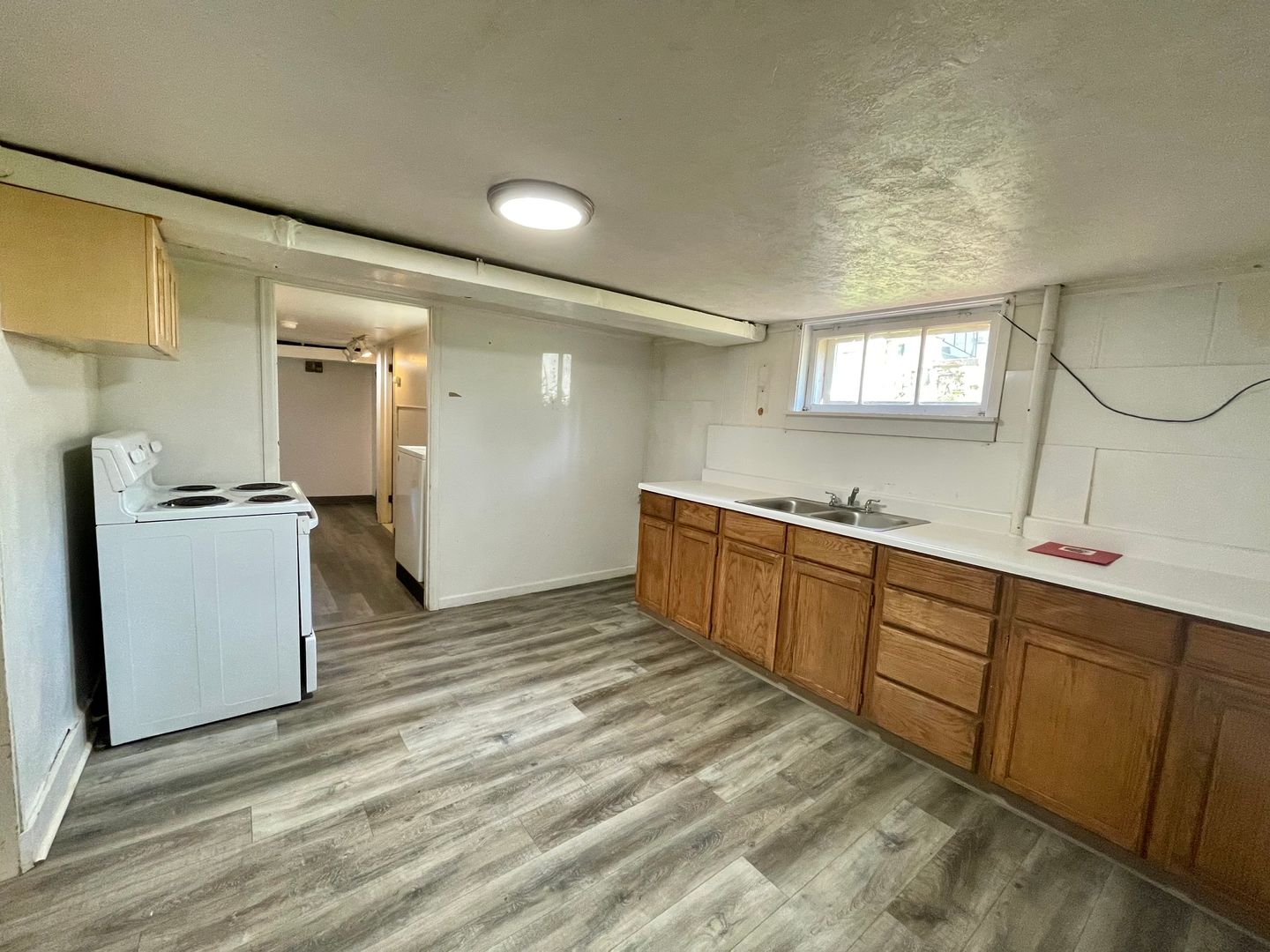 Greeley Apartment: 2022 9th Ave