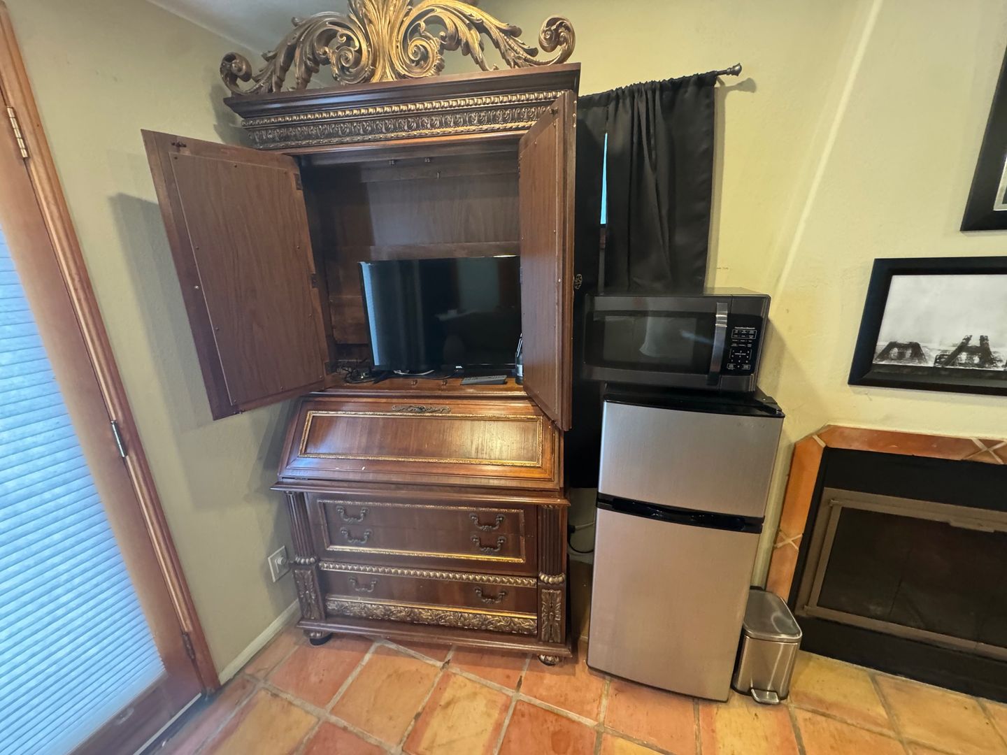 El Cajon Apartment: 10610 Quail Canyon Rd