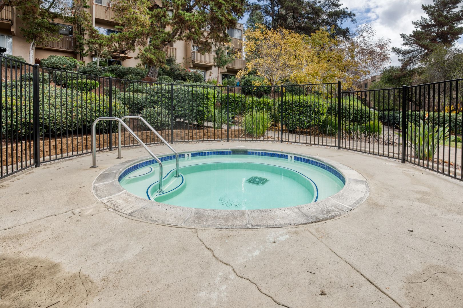 Pool at Baltimore Dr 5708 #383 (2 of 4)