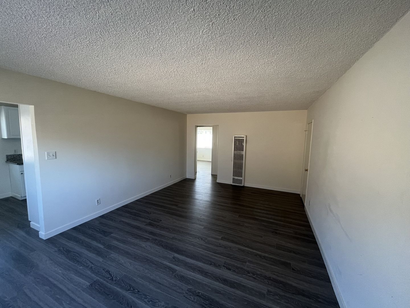 Oceanside Apartment: 1335 Lemon St