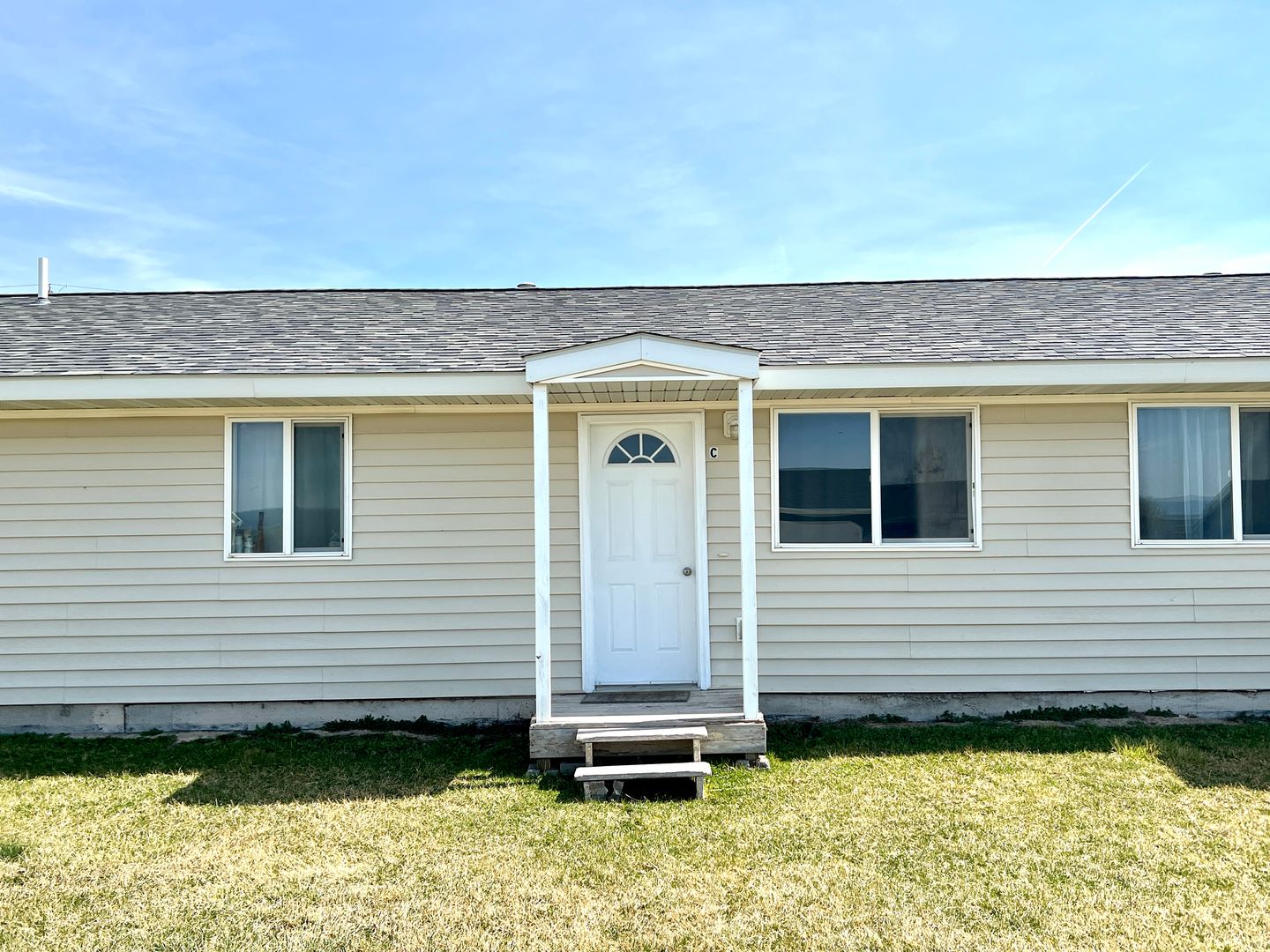 Helena Apartment: 7935 Avocet Dr