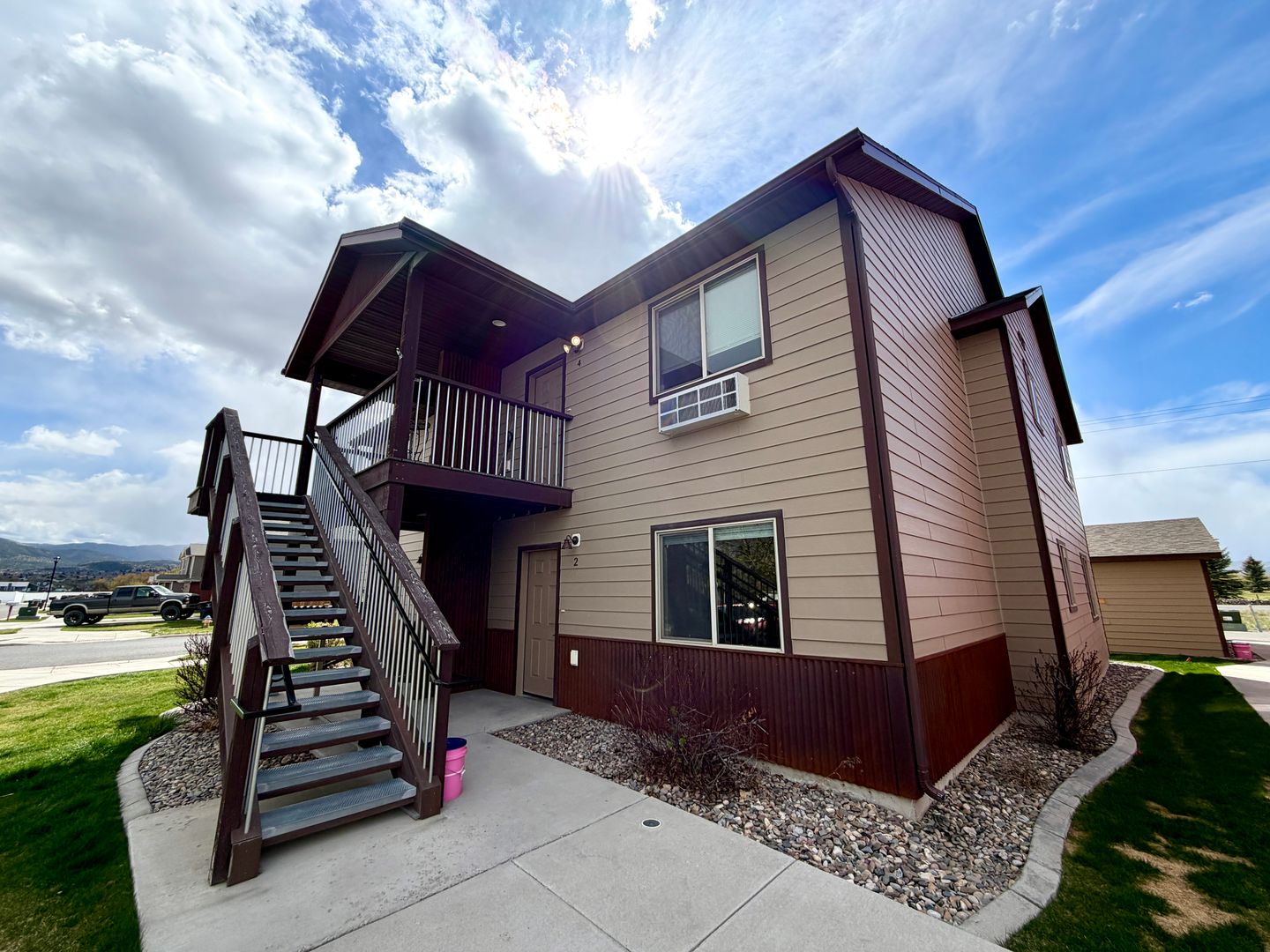 Helena Apartment: 3704 Travertine Way