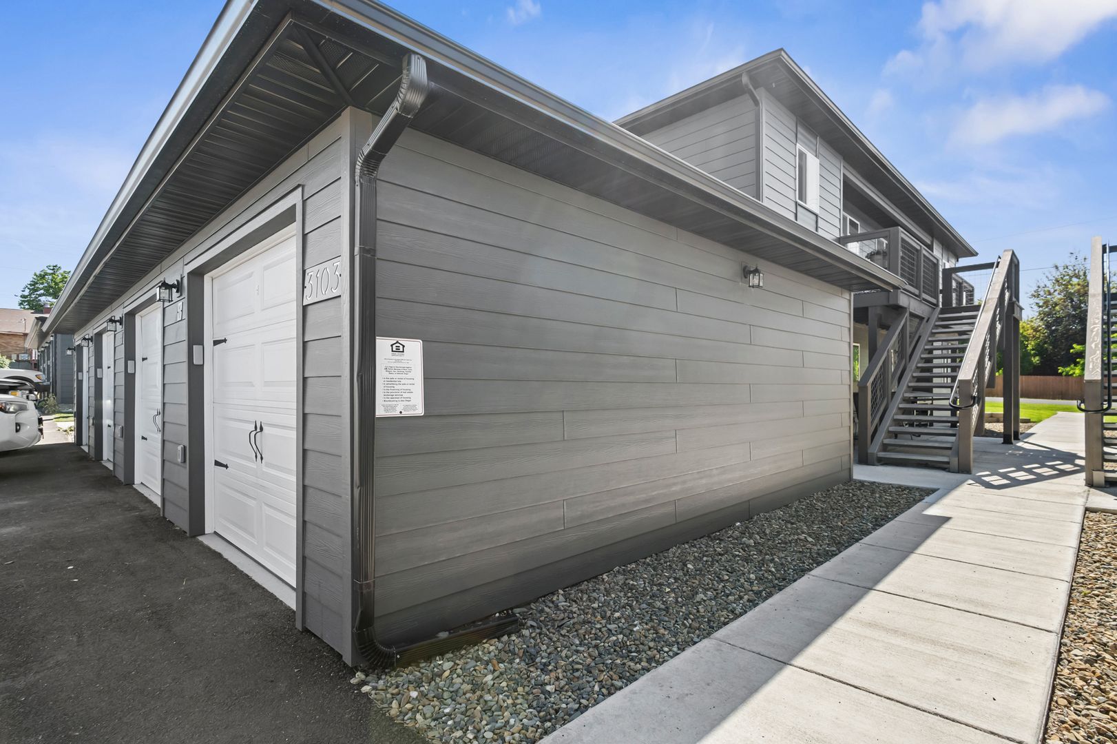 Helena Apartment: 3101 Cooney Dr