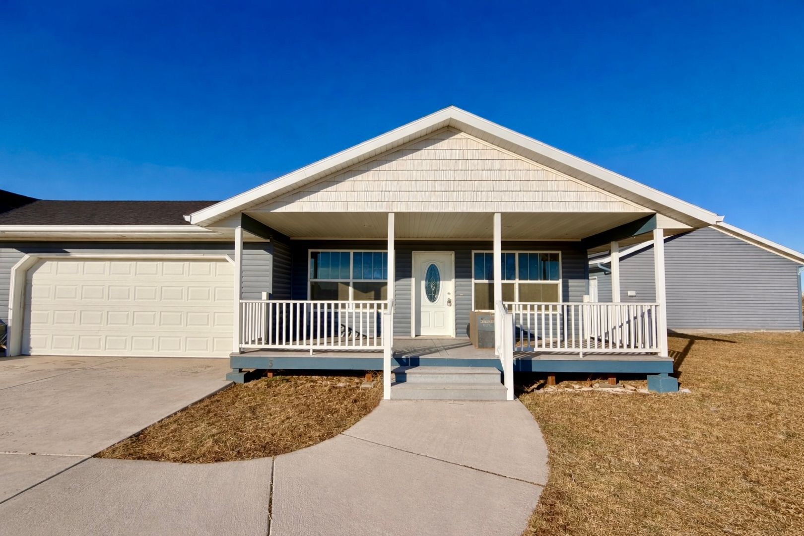 Helena Apartment: 1165 Orion Rd.