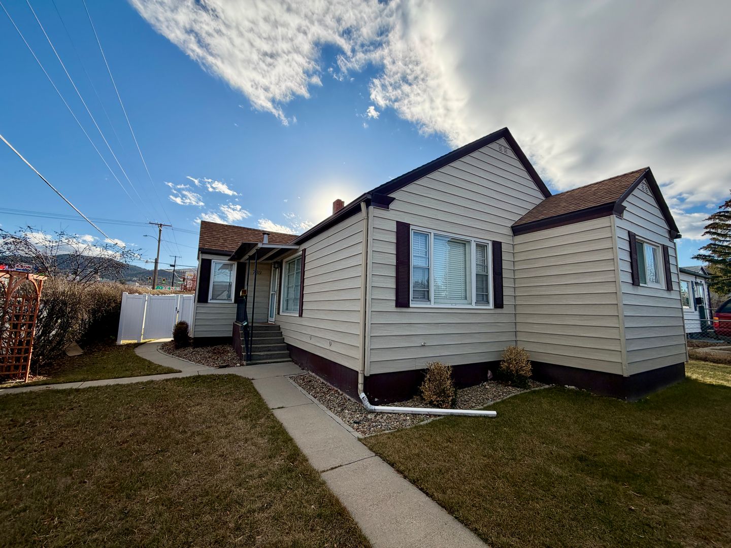 Helena House: 730 N Montana Ave