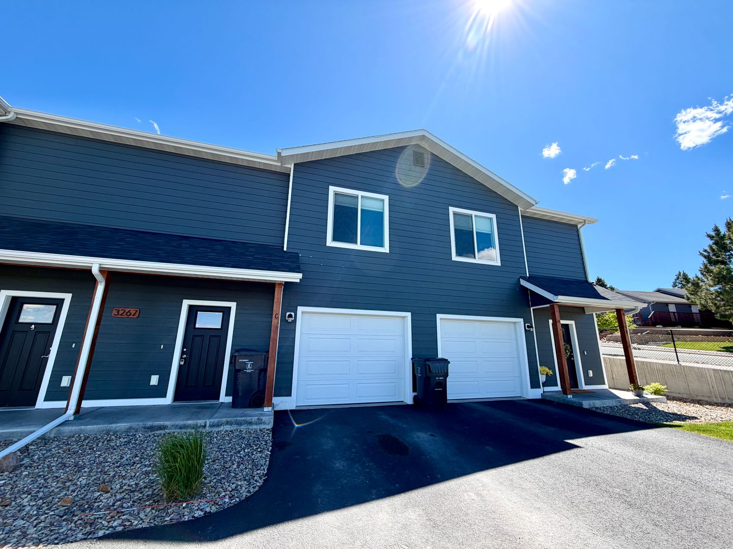 Helena Apartment: 3267 Cabernet Dr.