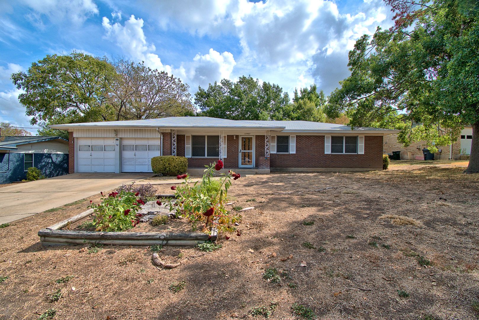 Austin House: 11907 Oak Trail