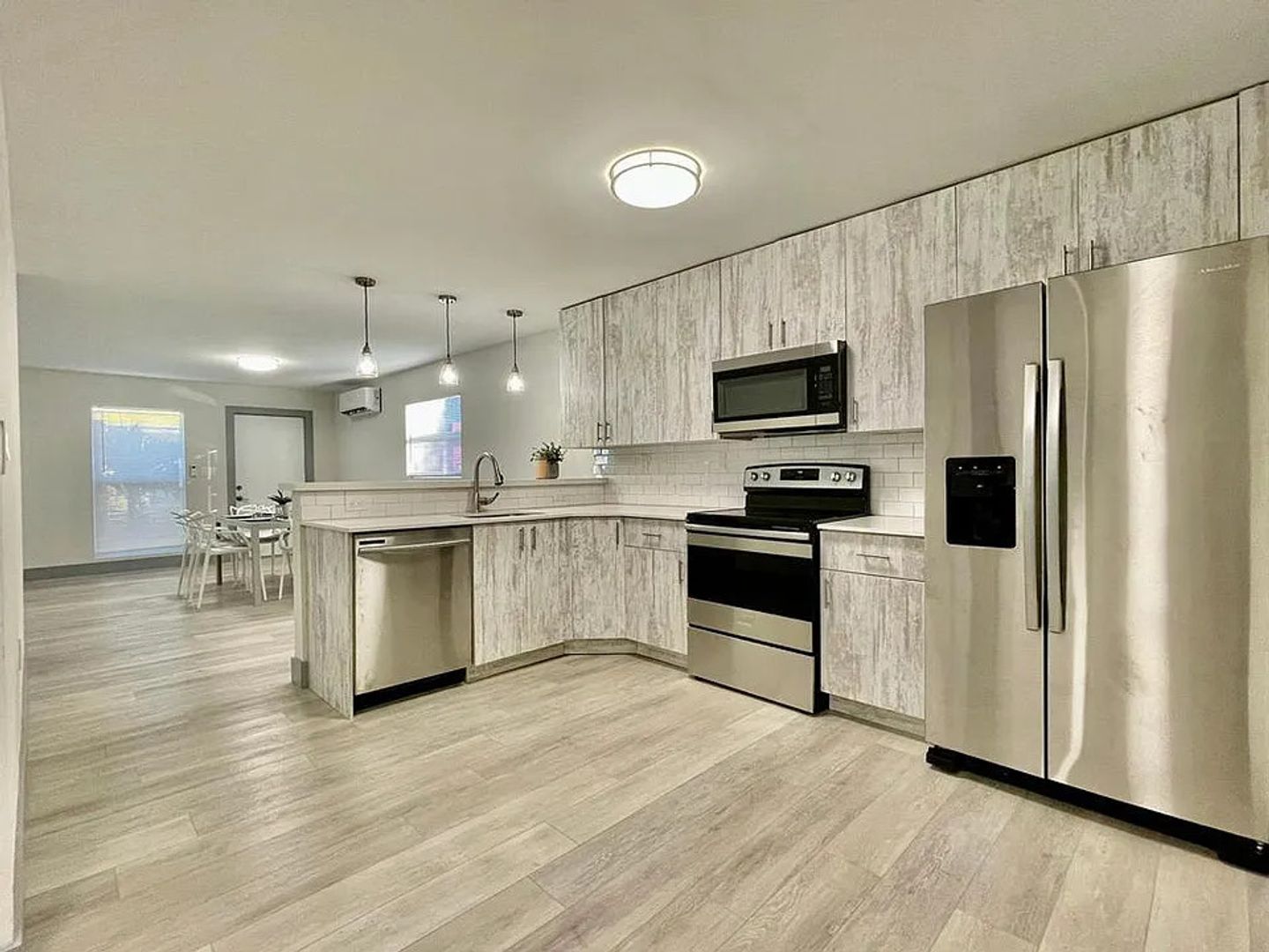 Miami Apartment: 1490 NW 55 Ter