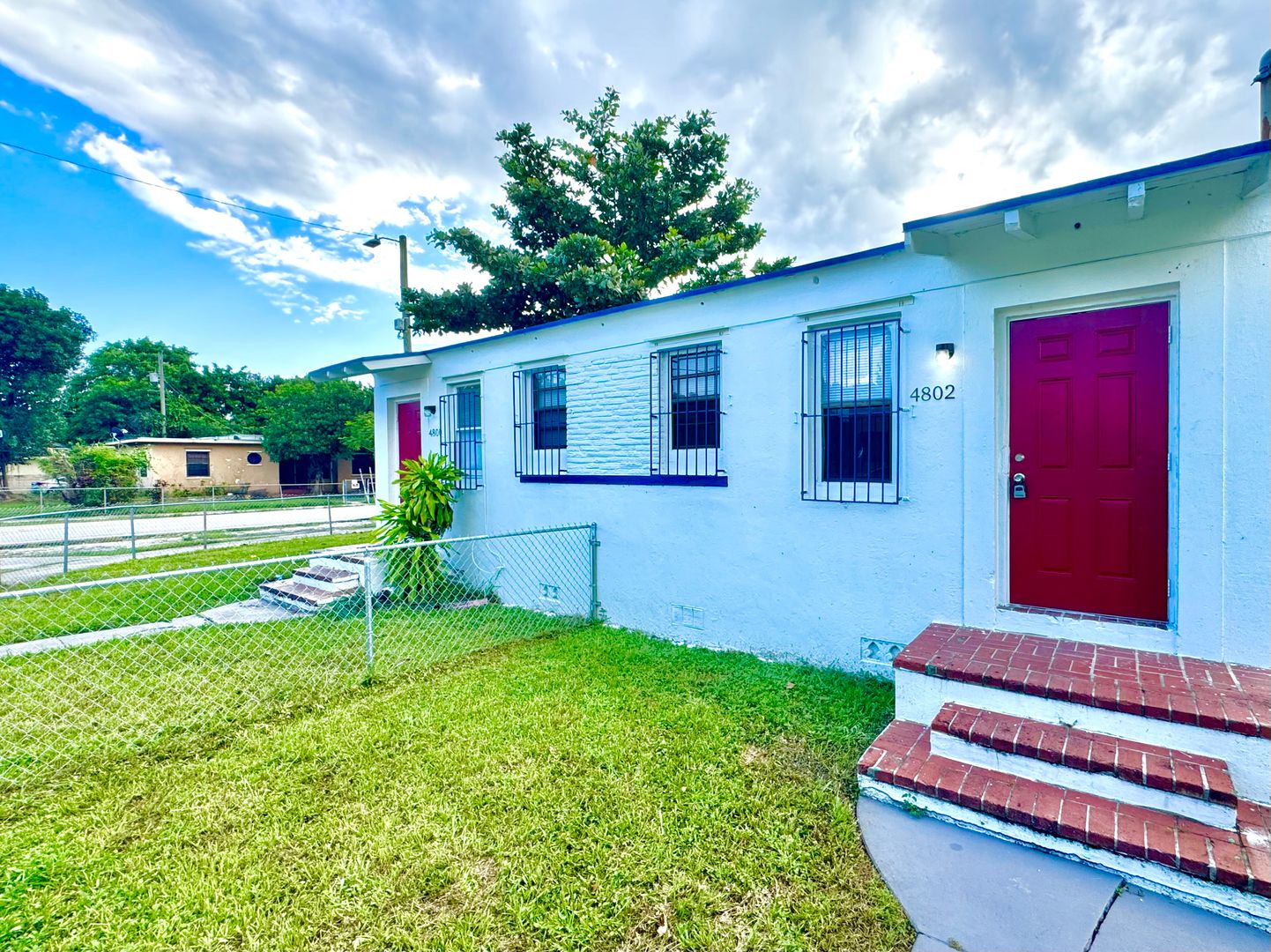 Miami Multiplex: 4802 NW 18 Ave