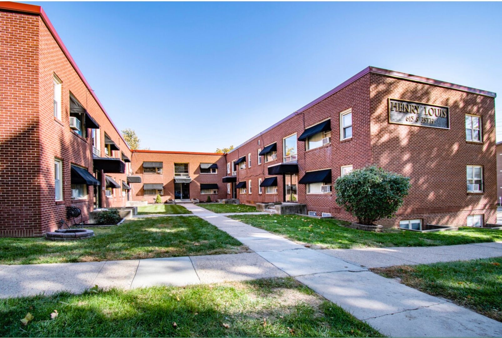 Omaha Apartment: 617 South 35th St