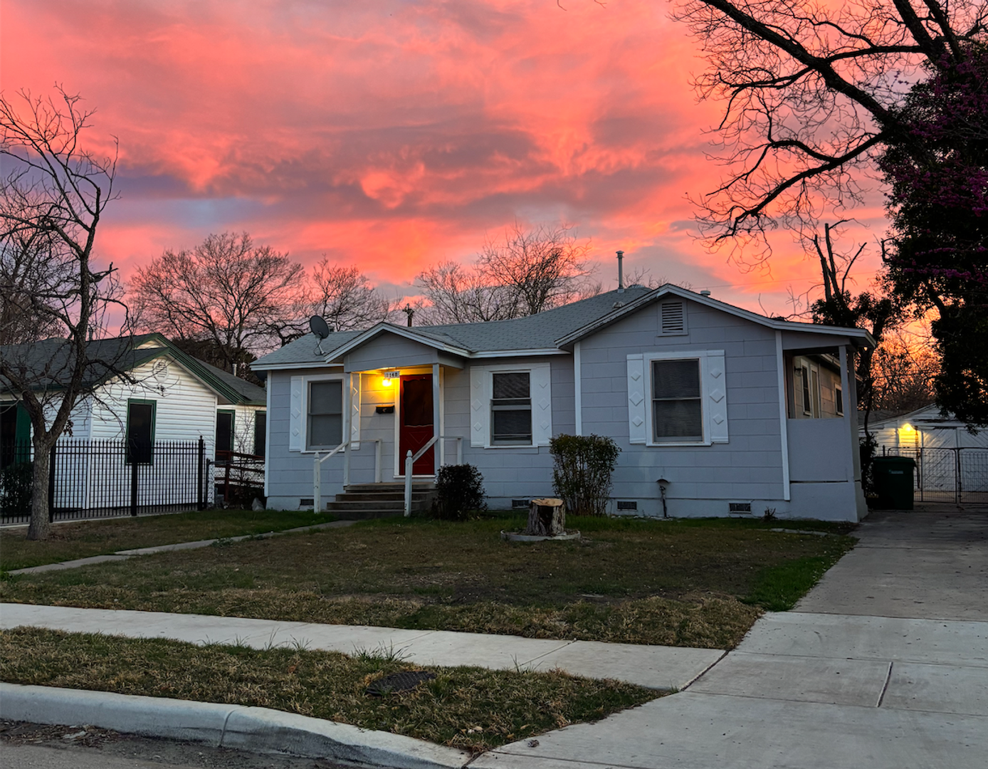 San Antonio House: 2148 Texas Ave