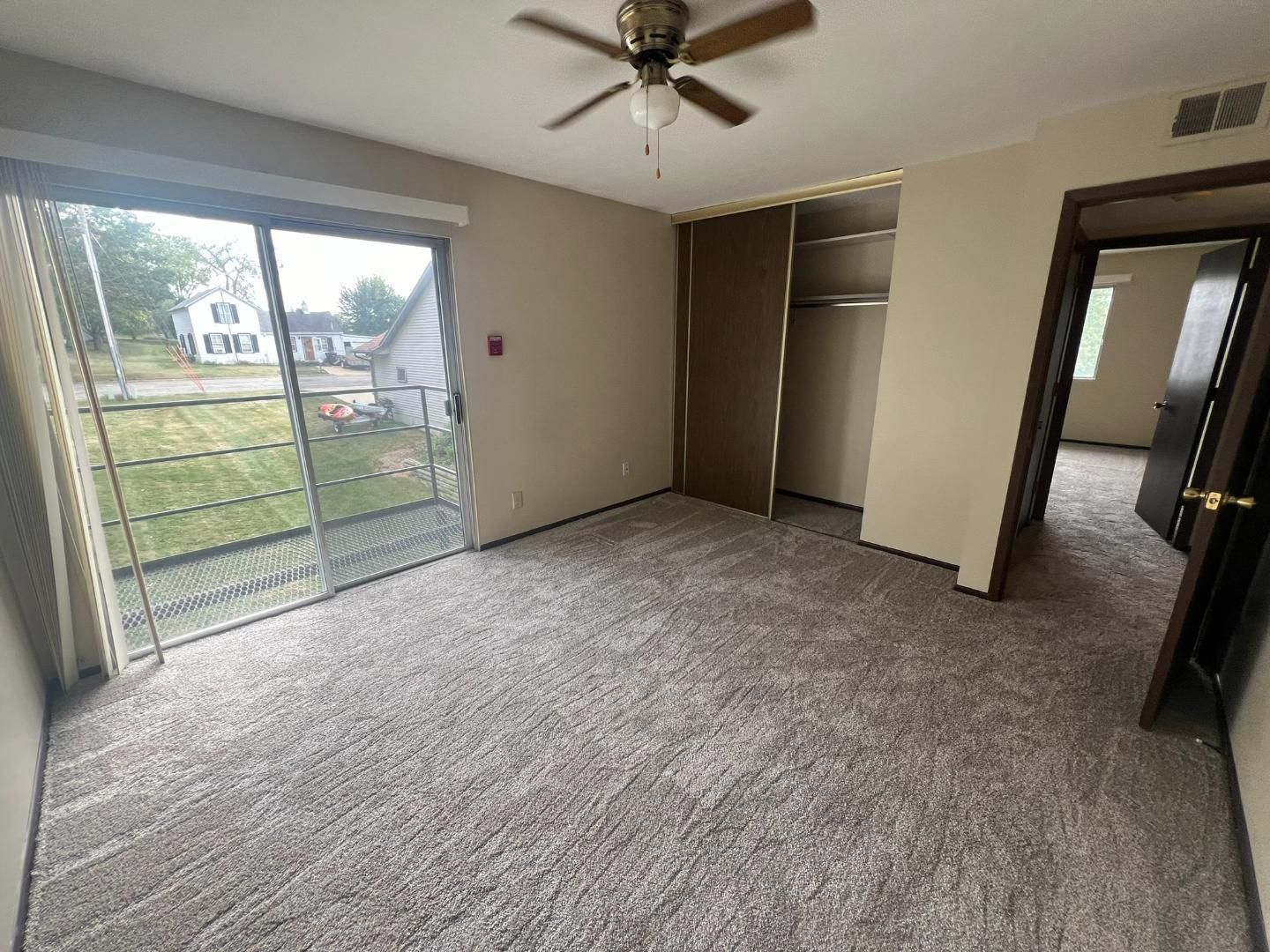 Monroe Apartment: 2217 8th Ave