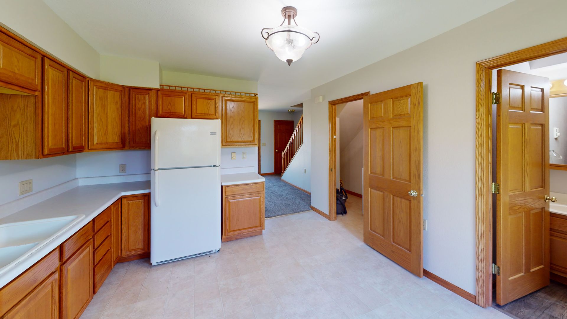 New Glarus Apartment: 22 14th Ave