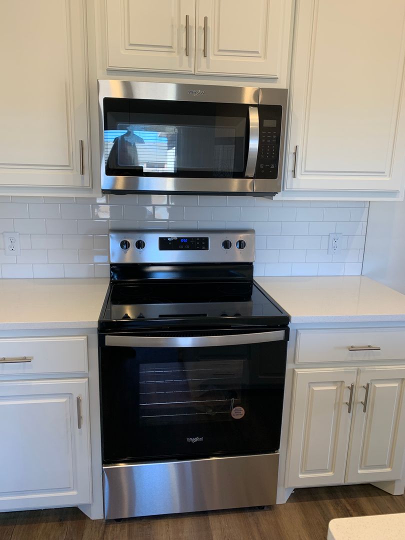 Beautiful brand new!! All the bells and whistles . 