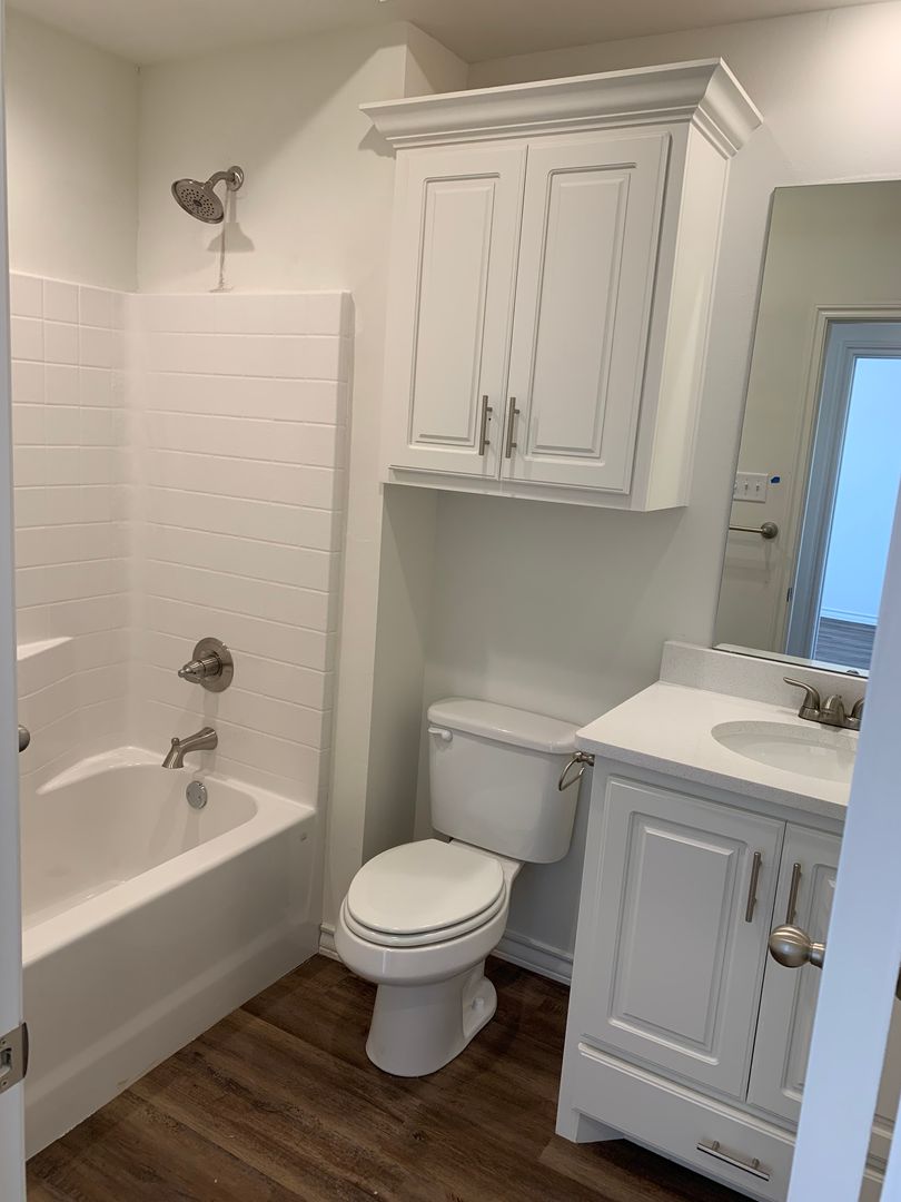 Beautiful brand new!! All the bells and whistles . 