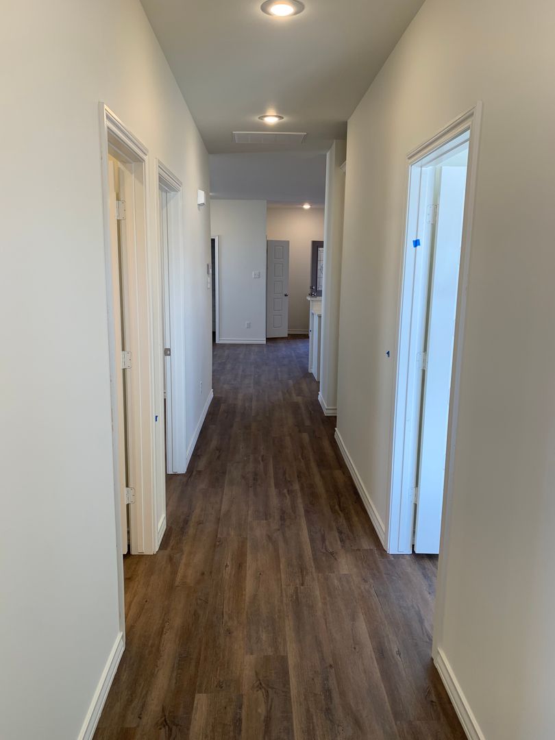 Lubbock Apartment: 5523 Kemper Street