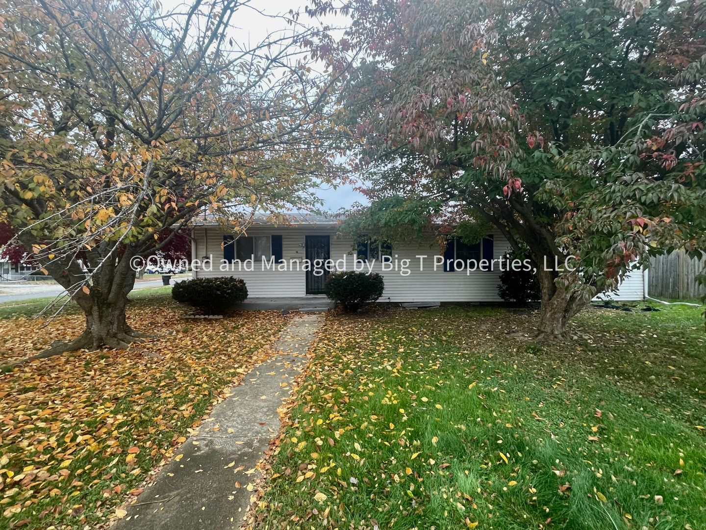 Dover House: 16 Taylor Dr