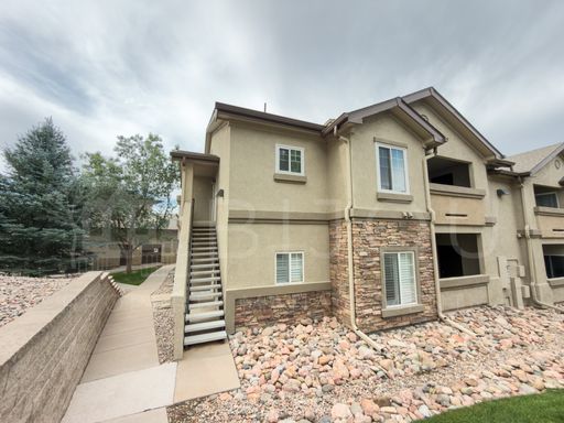 Condo in Gated Community – photo 1