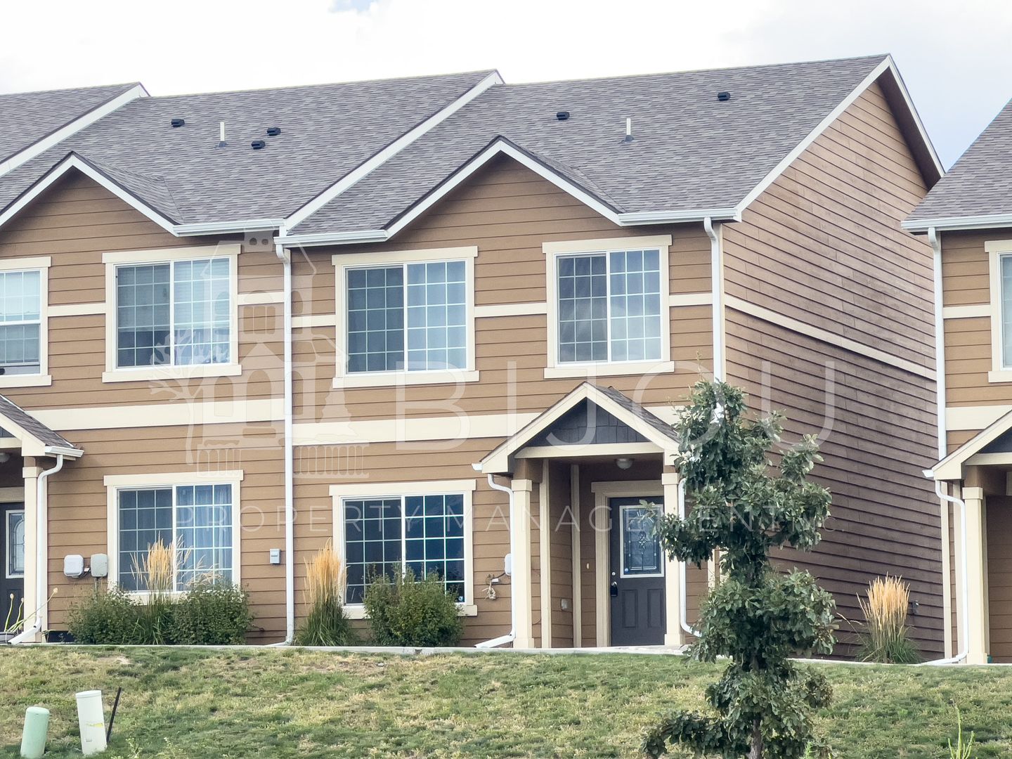 Colorado Springs House: 1822 Final View Aly