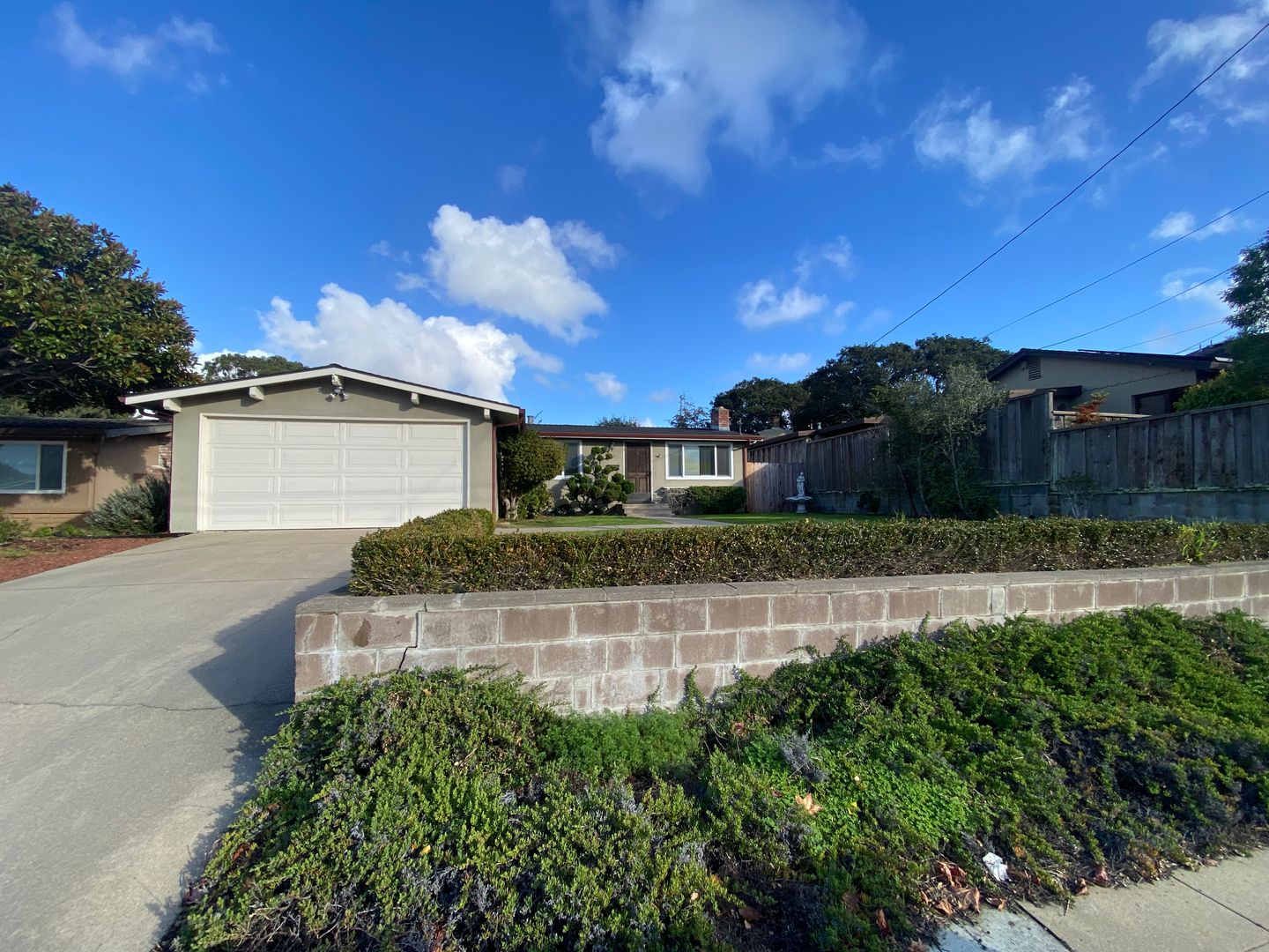 Seaside House: 1116 Isabelle Ct