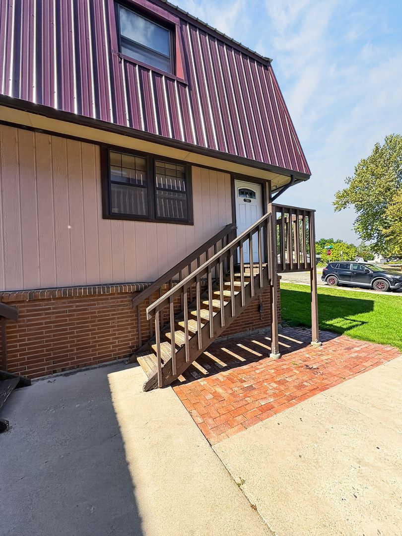 Billings House: 784 Moccasin Trail