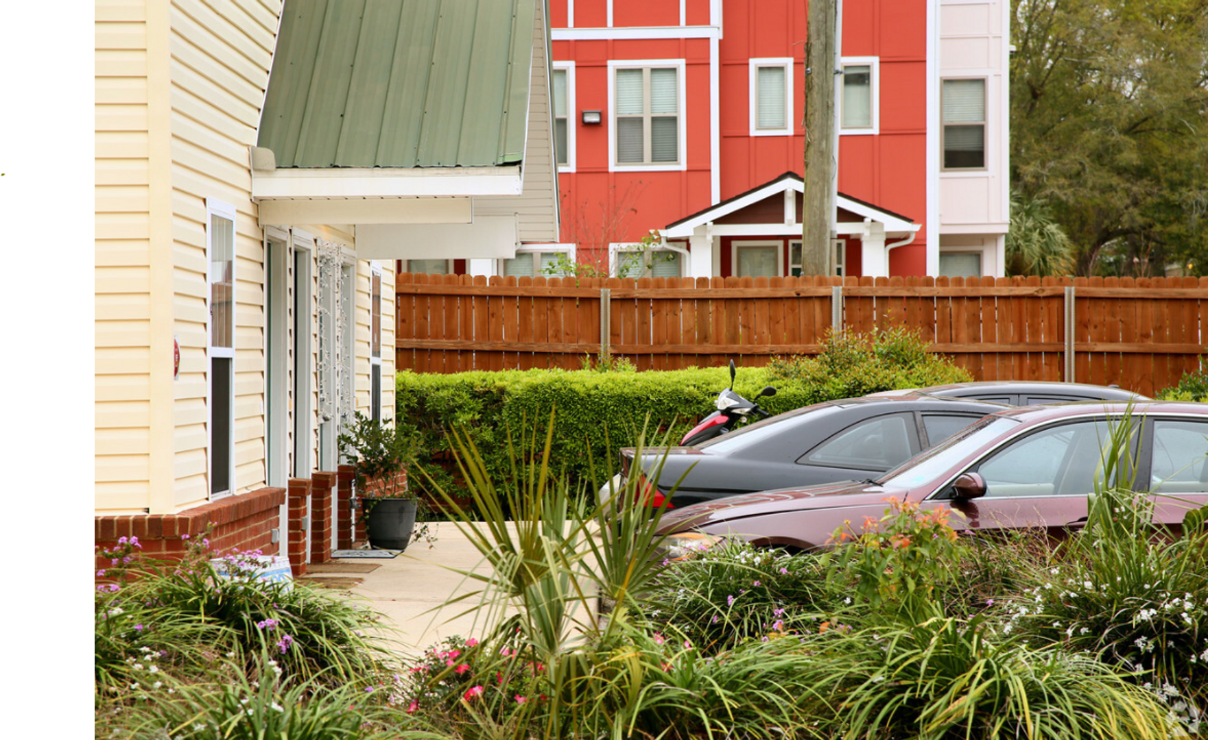 Tallahassee Apartment: 990 West Brevard Street