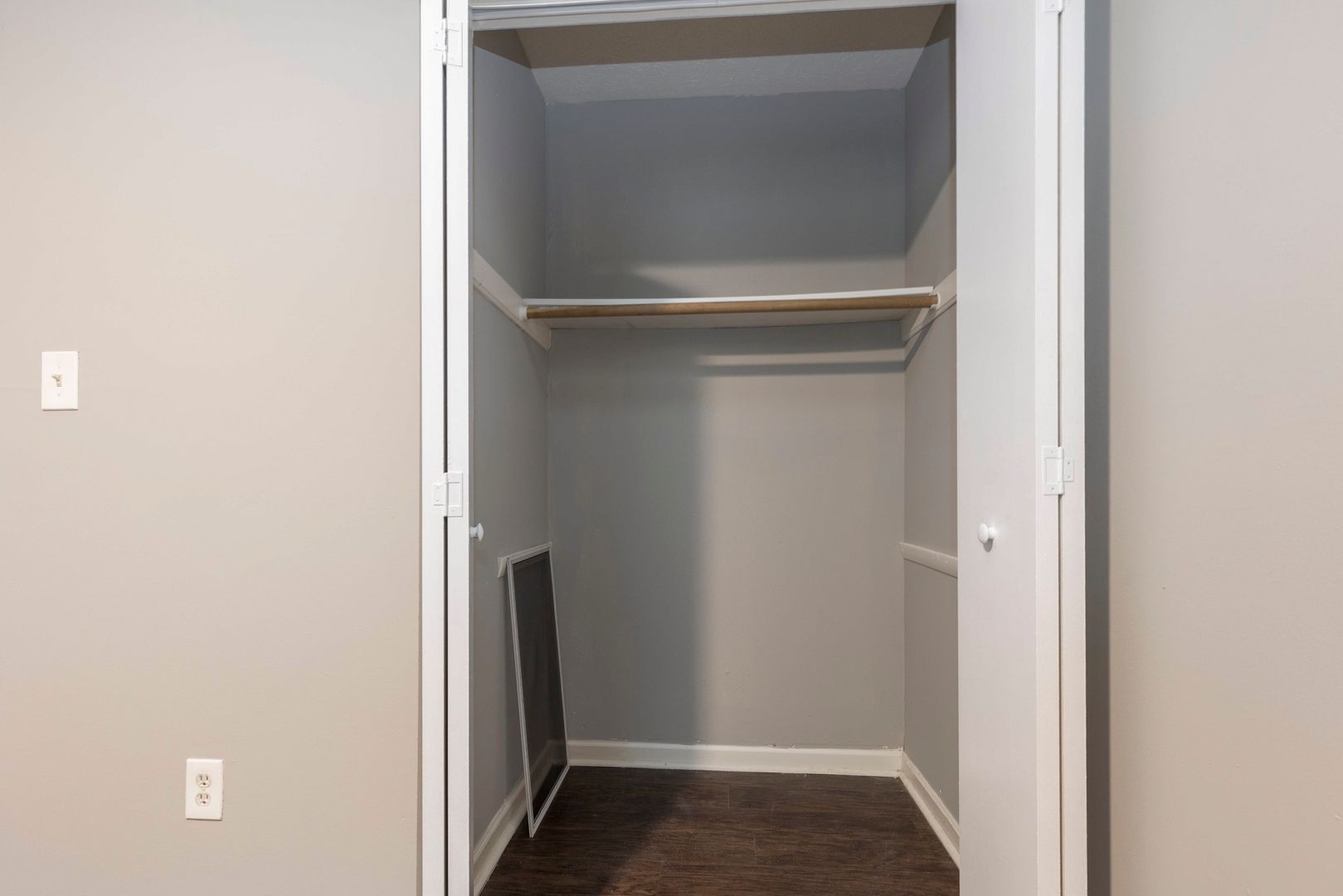 3822/24 Oboe Drive 3824 Oboe Drive 2 , Louisville, KY 40216