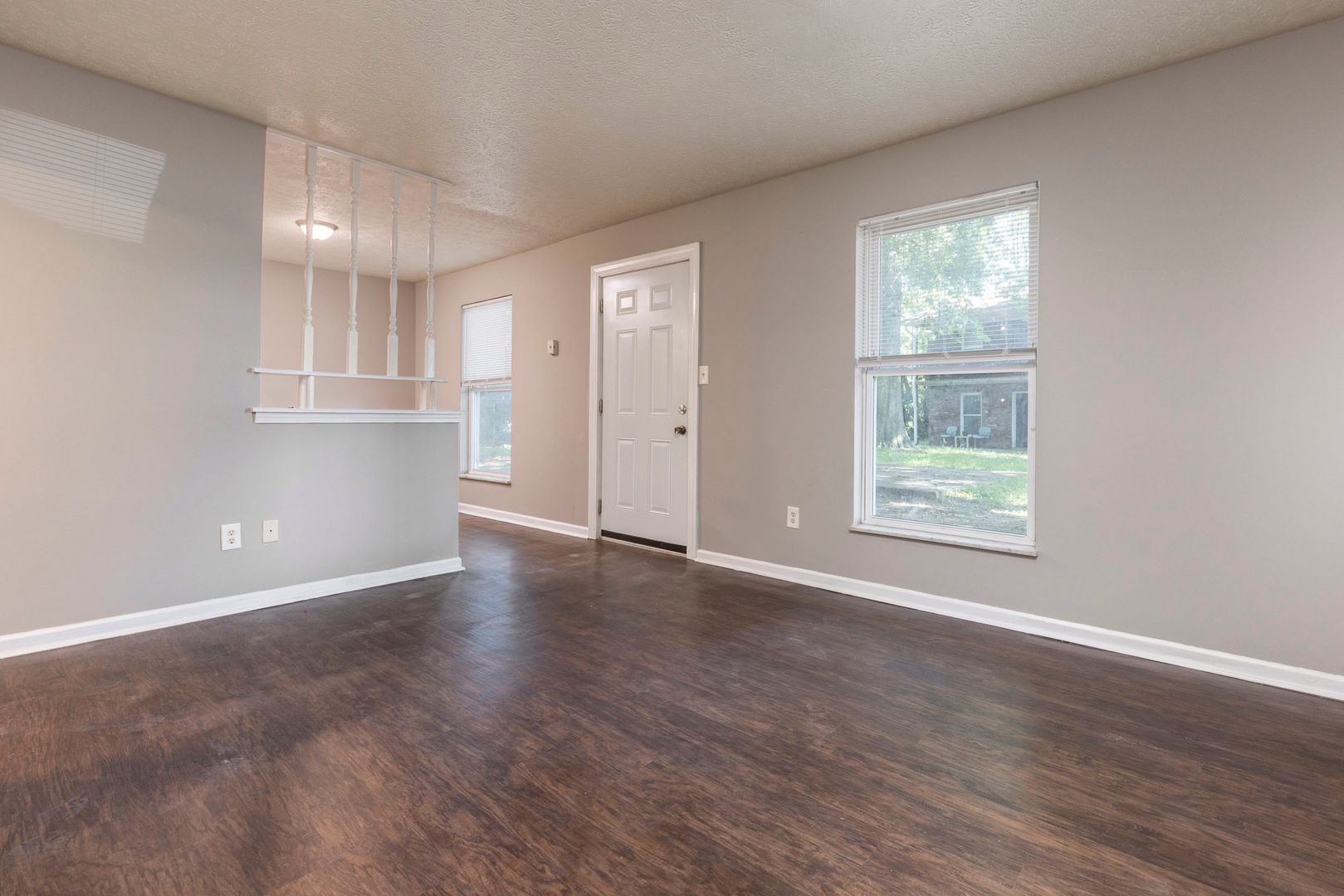 3822/24 Oboe Drive 3824 Oboe Drive 2 , Louisville, KY 40216