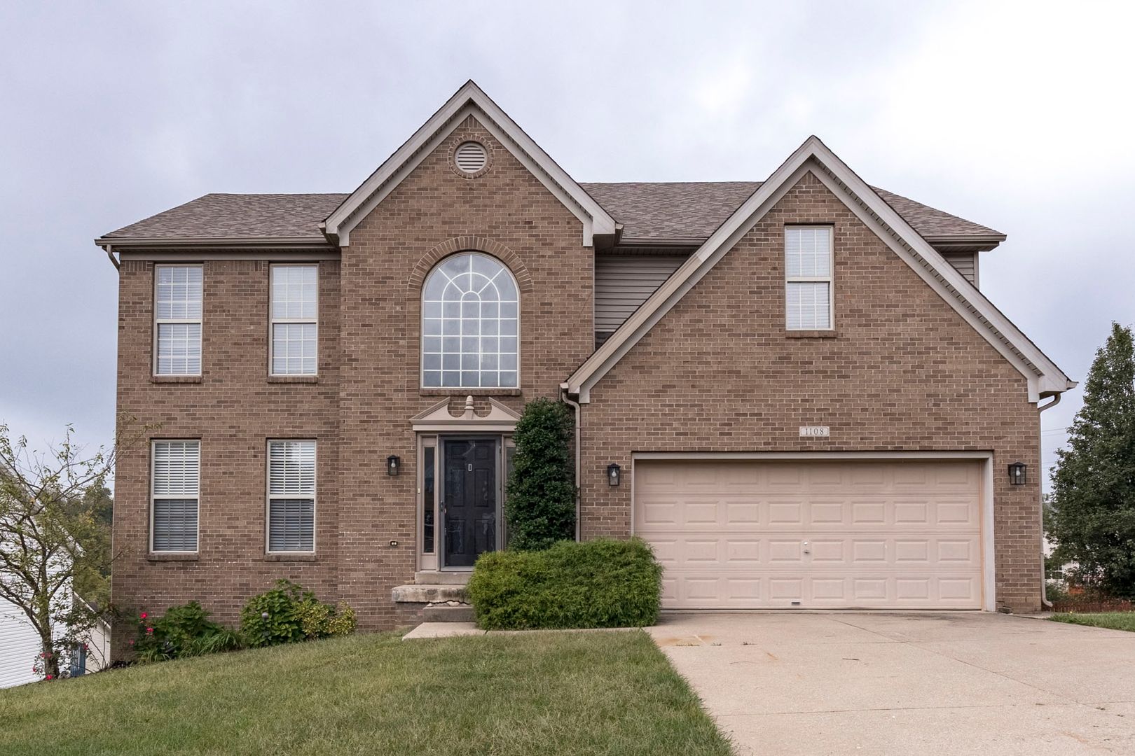Louisville House: 1108 Tindall Lane
