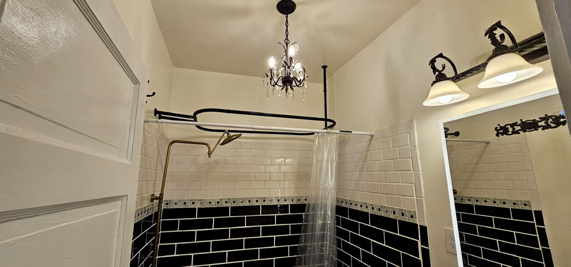 832 Hazel Street , Louisville, KY 40211