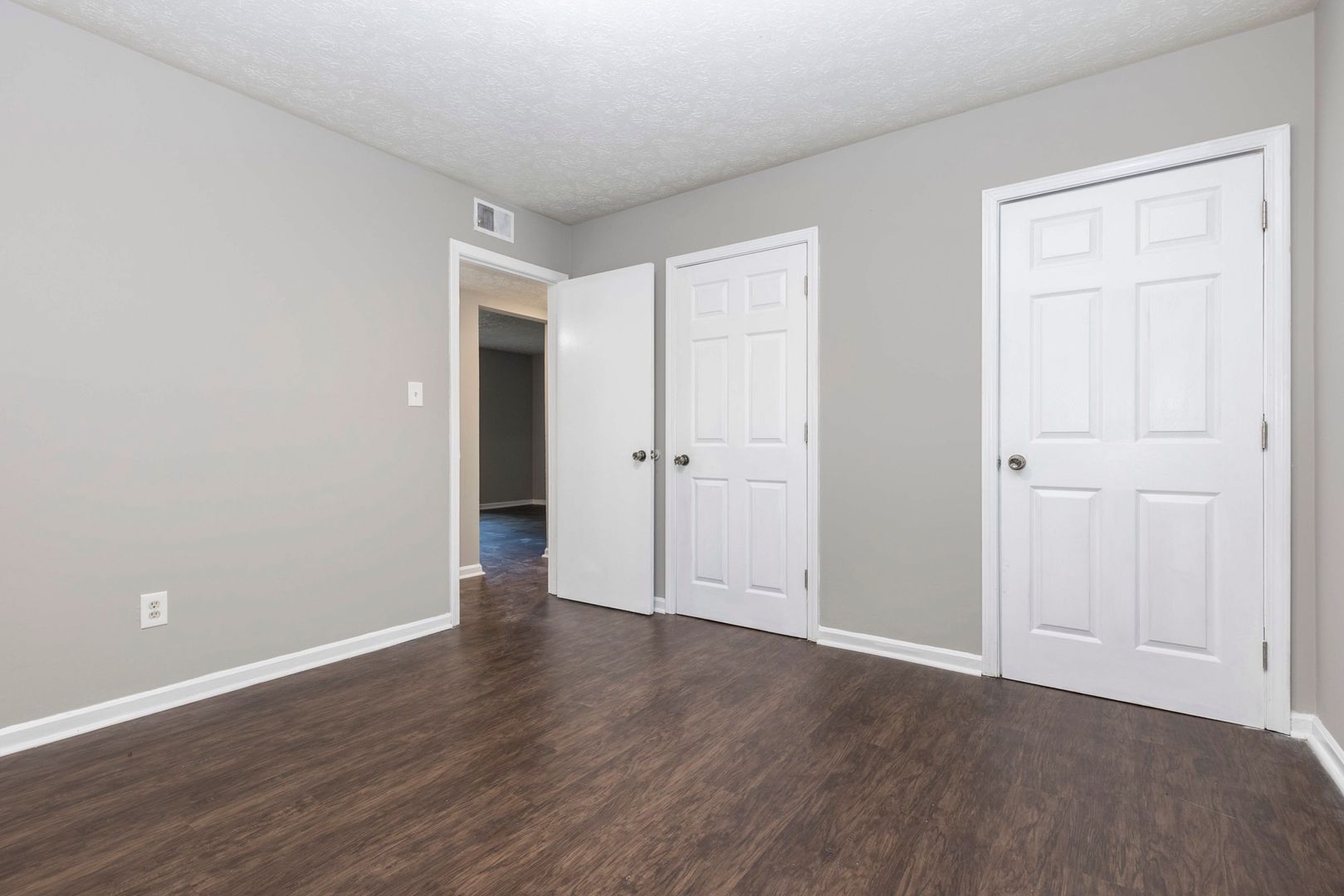 3822/24 Oboe Drive 3824 Oboe Drive 2 , Louisville, KY 40216