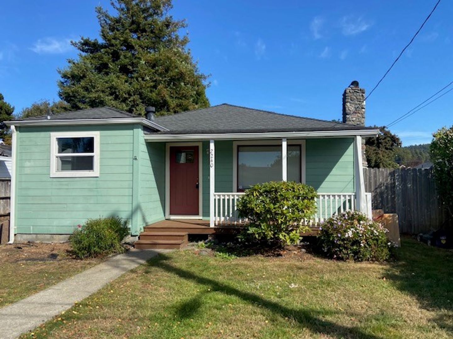 Arcata House: 2240 Ross ST