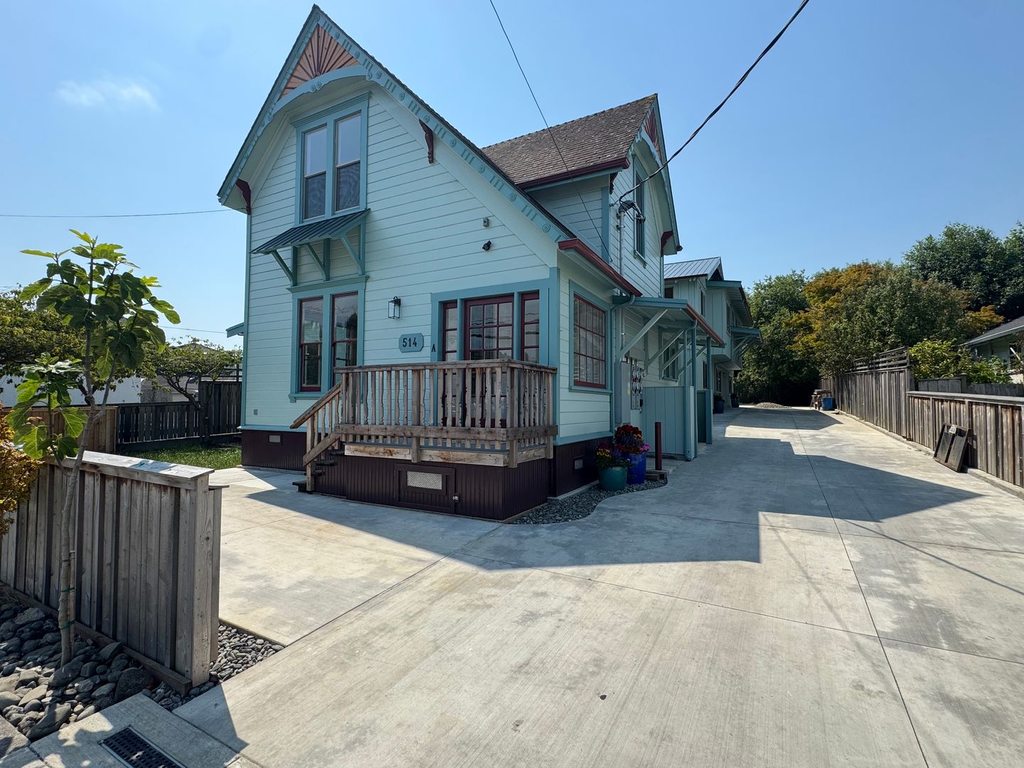 Ferndale Apartment: 514 Shaw Ave