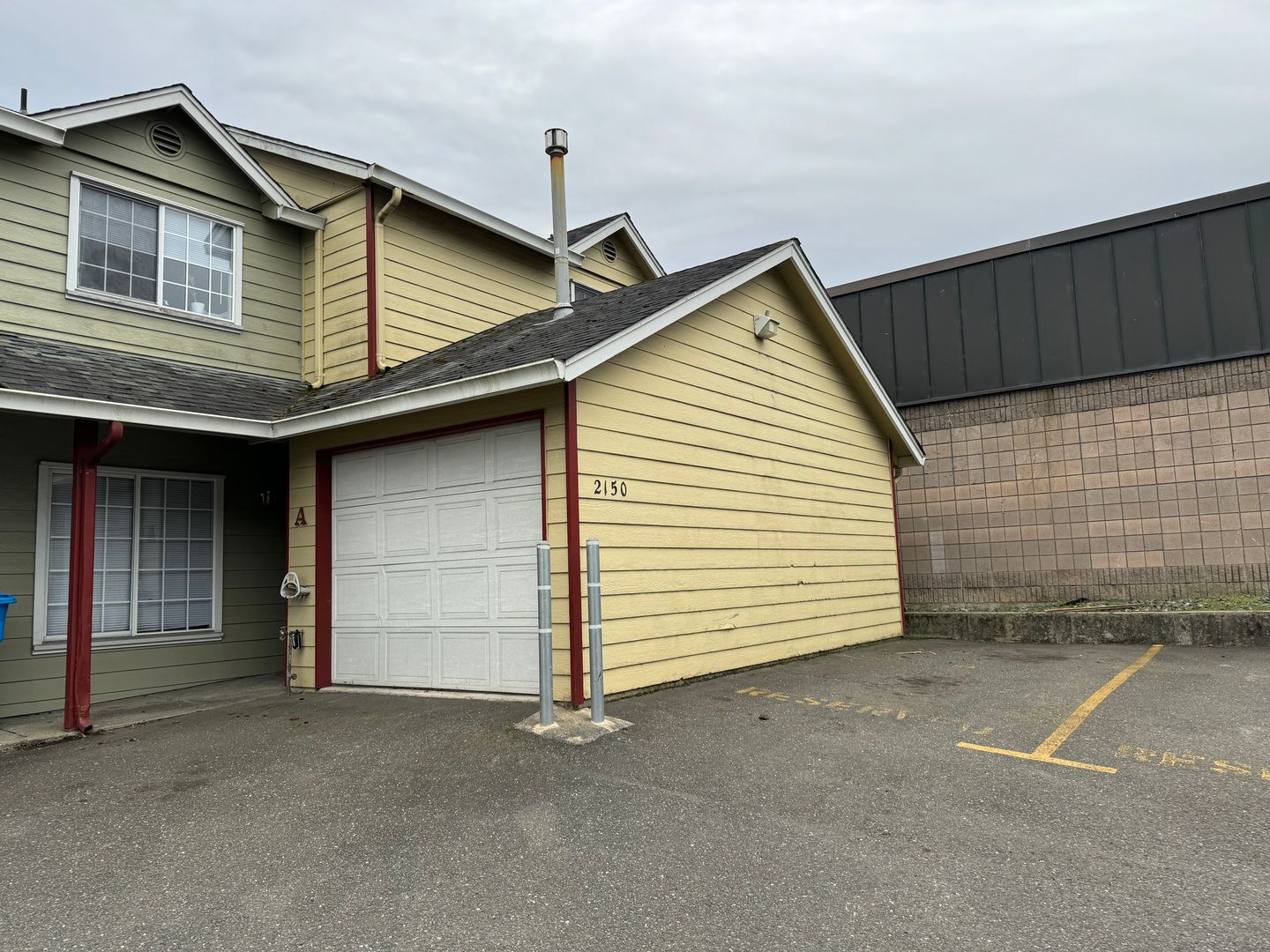 Eureka Apartment: 2150 Tydd ST