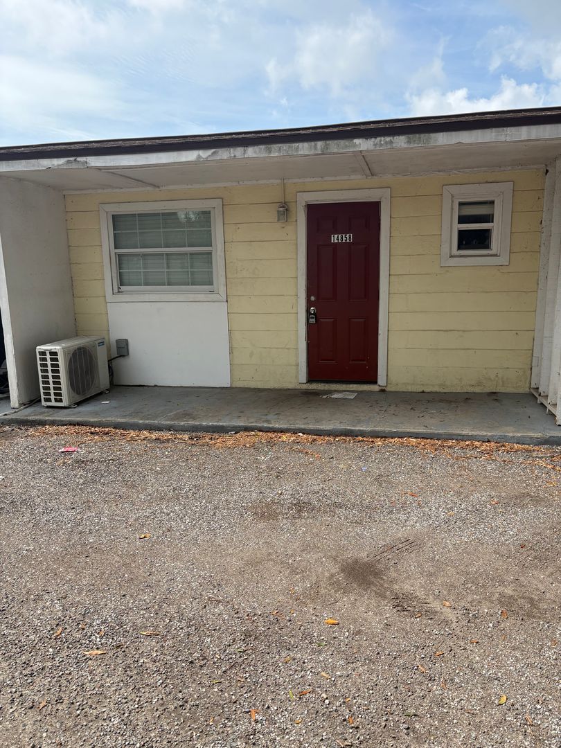 Dade City Apartment: 17th Street