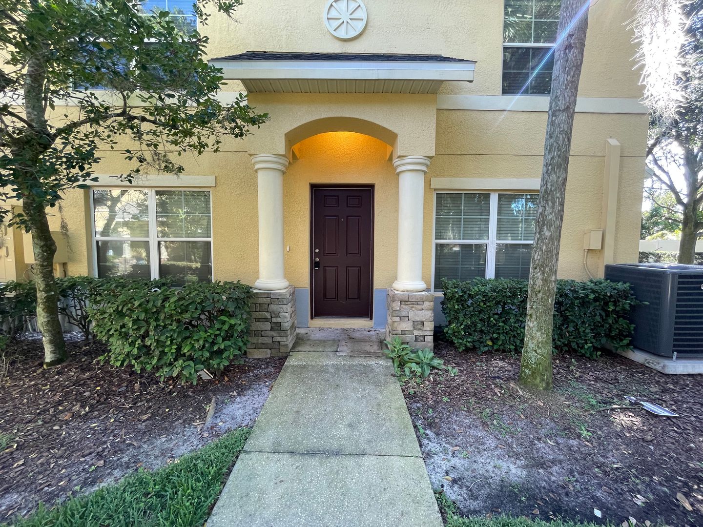 Zephyrhills Townhome: 37622 Aaralyn Road