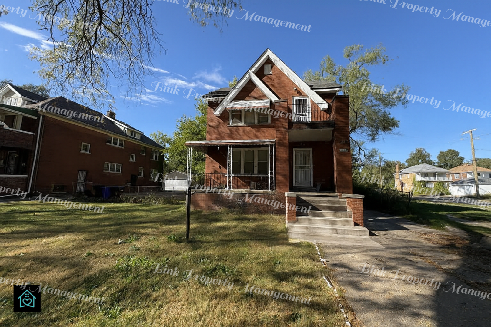 Detroit Apartment: 2908 Fullerton St